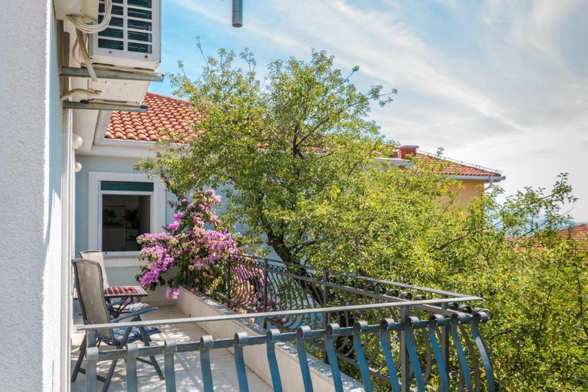 Apartman Ilonka Novi Vinodolski Exterior photo